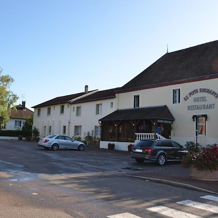 Logis Au Puits Enchante Saint-Martin-en-Bresse Eksteriør bilde