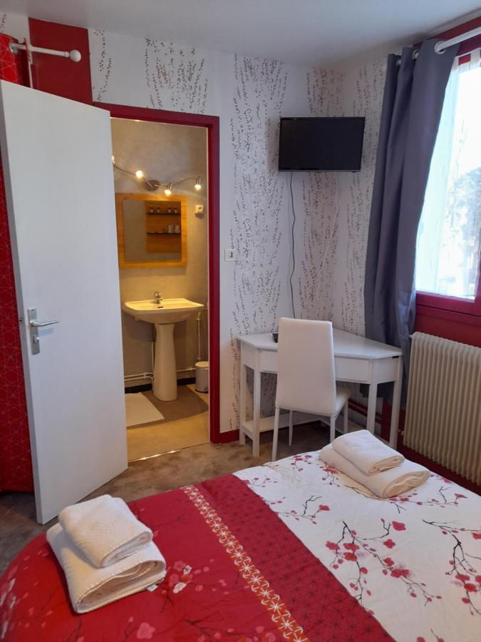 Logis Au Puits Enchante Saint-Martin-en-Bresse Eksteriør bilde