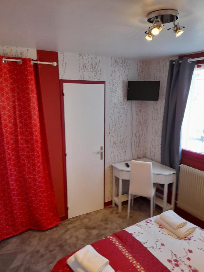 Logis Au Puits Enchante Saint-Martin-en-Bresse Eksteriør bilde